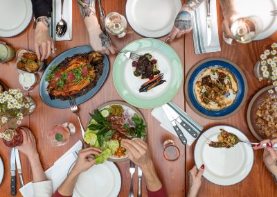 Cindy's - Dinner Table